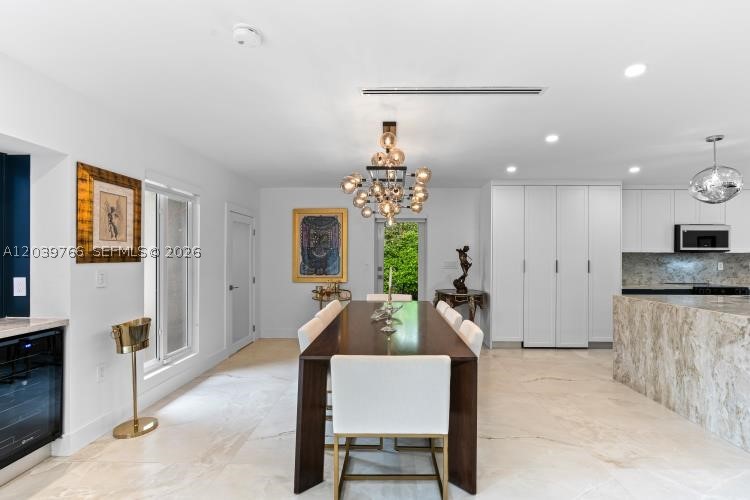 BAY HEIGHTS - Residential