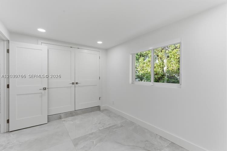 BAY HEIGHTS - Residential