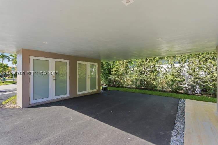 BAY HEIGHTS - Residential