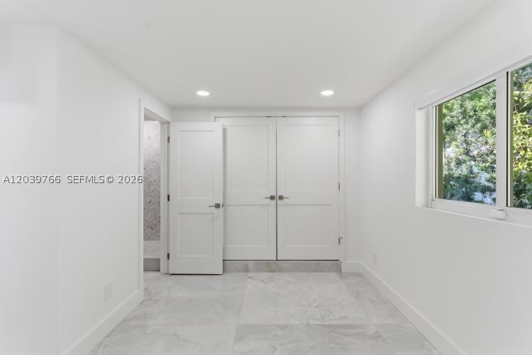 BAY HEIGHTS - Residential