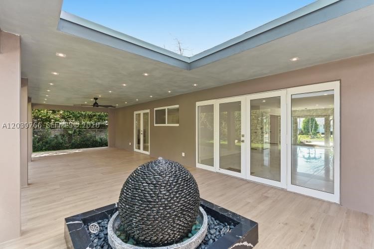 BAY HEIGHTS - Residential