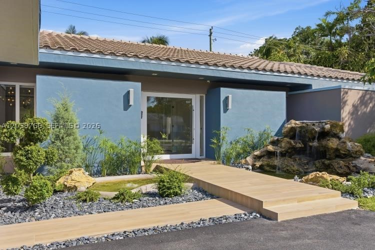BAY HEIGHTS - Residential