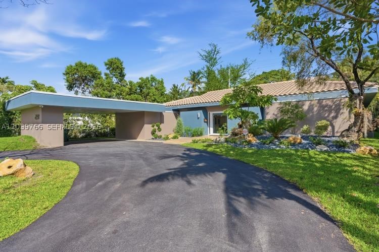 BAY HEIGHTS - Residential