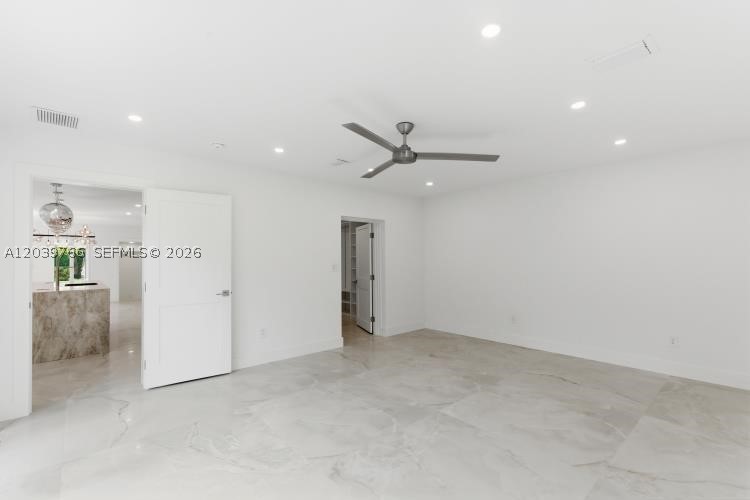BAY HEIGHTS - Residential