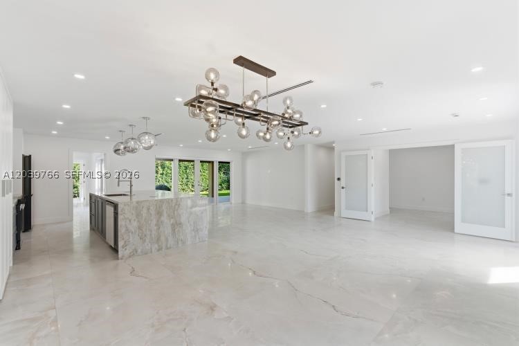 BAY HEIGHTS - Residential