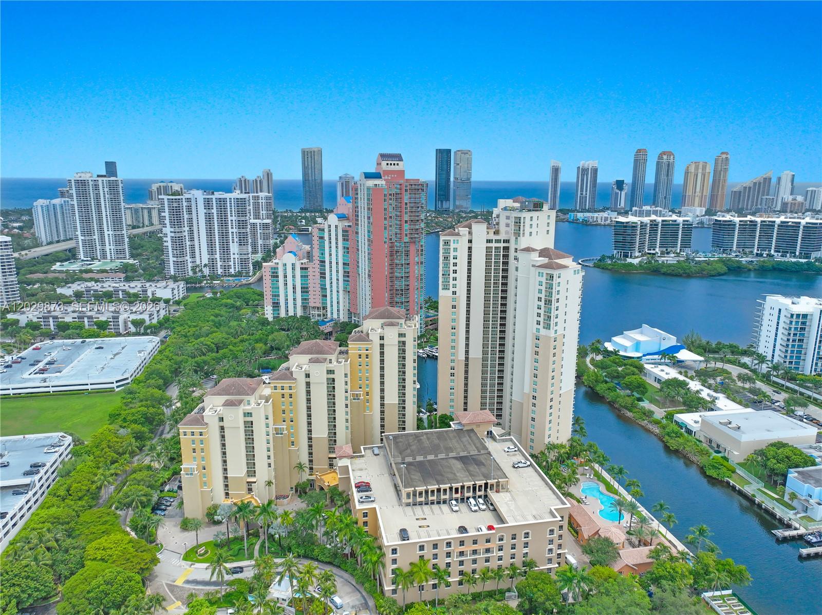 AVENTURA MARINA CONDO NUM - Residential
