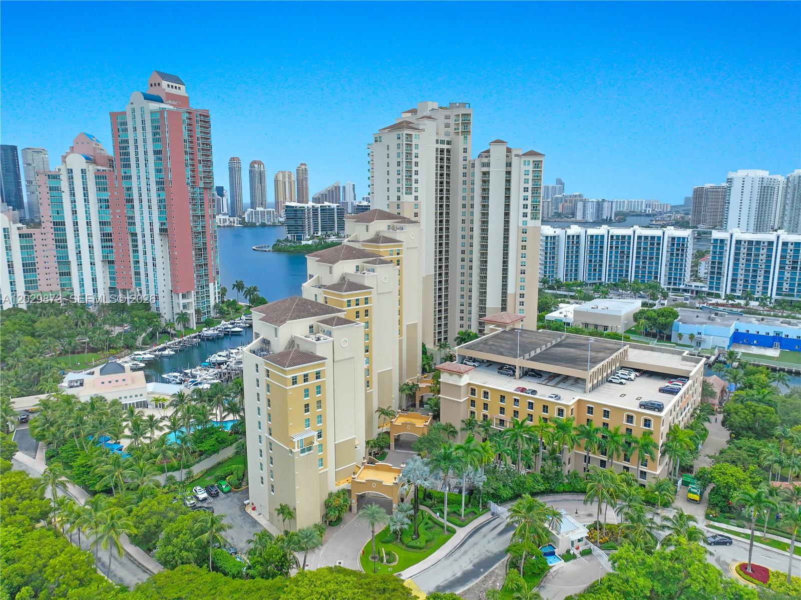 AVENTURA MARINA CONDO NUM - Residential