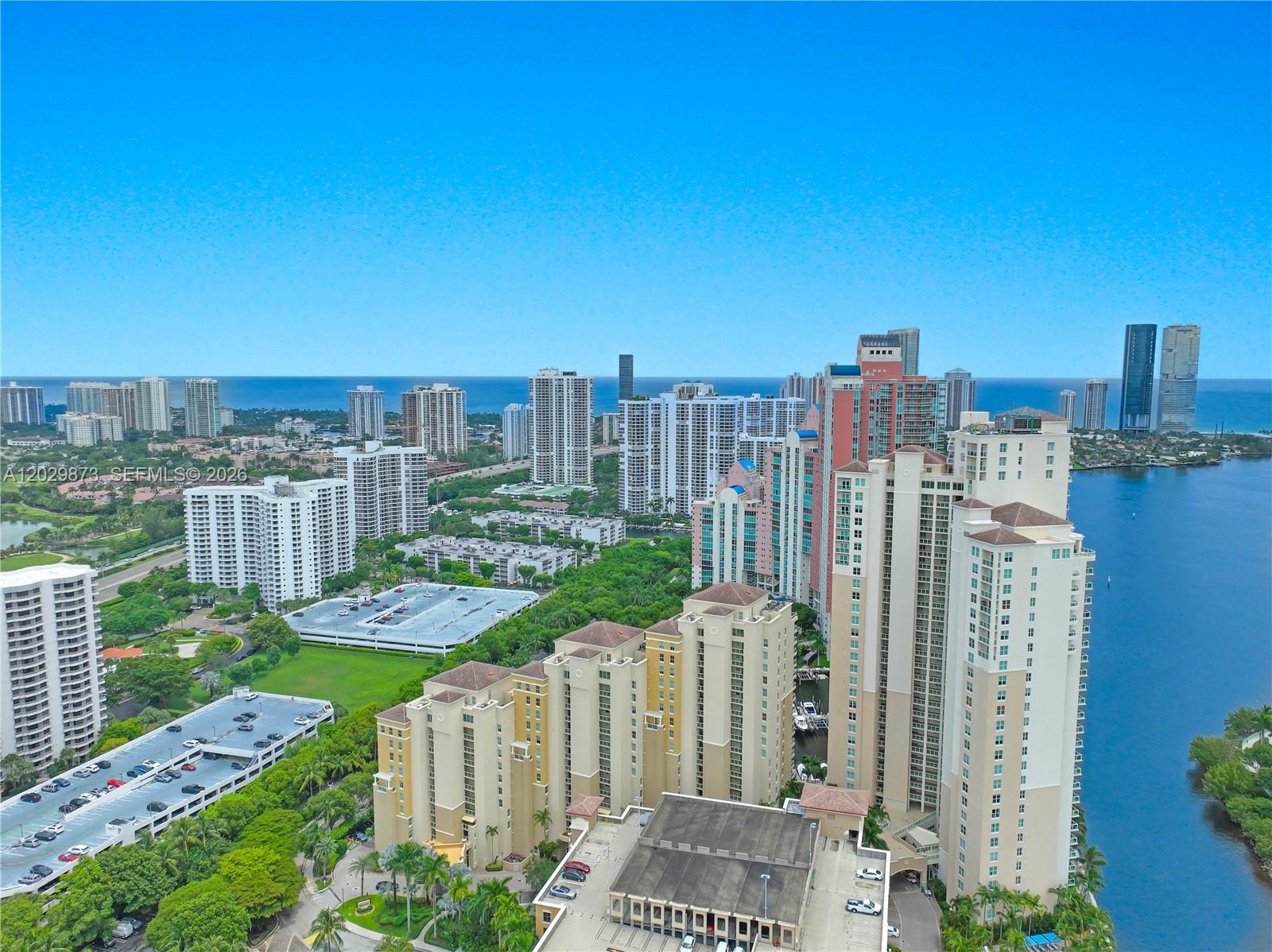 AVENTURA MARINA CONDO NUM - Residential