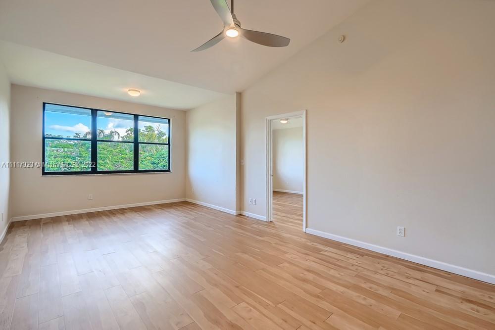 Hansons Landing Condo - Residential