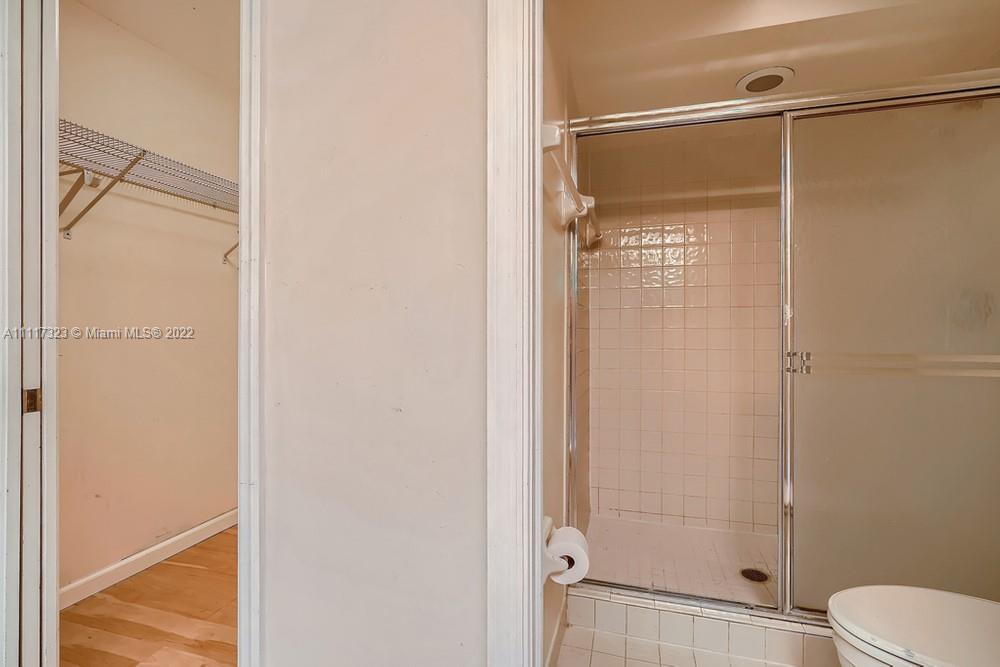 Hansons Landing Condo - Residential
