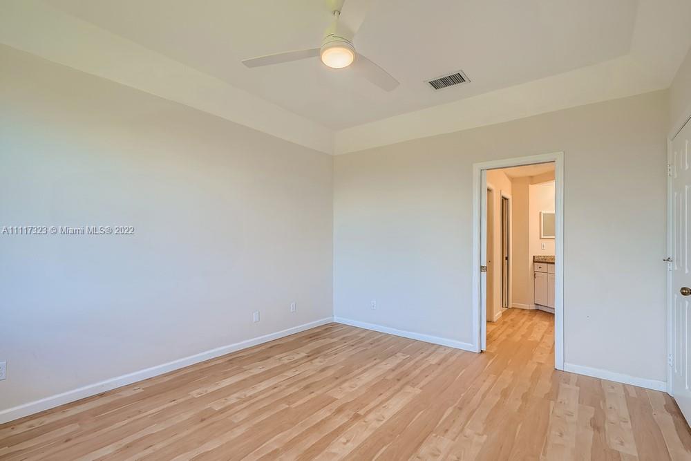 Hansons Landing Condo - Residential