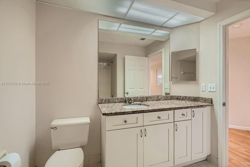 Hansons Landing Condo - Residential