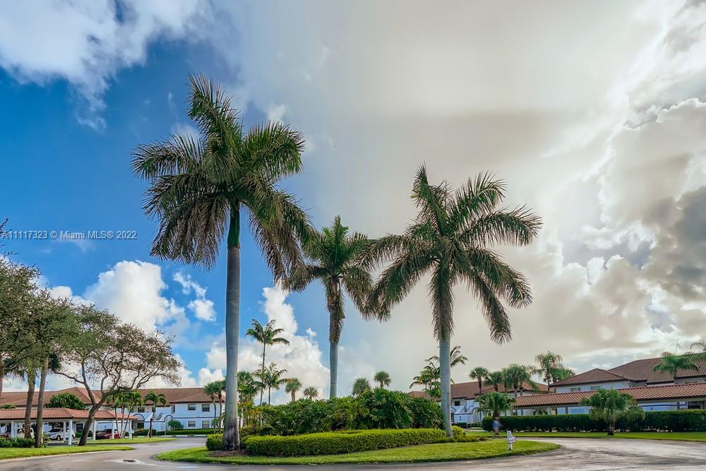 Hansons Landing Condo - Residential