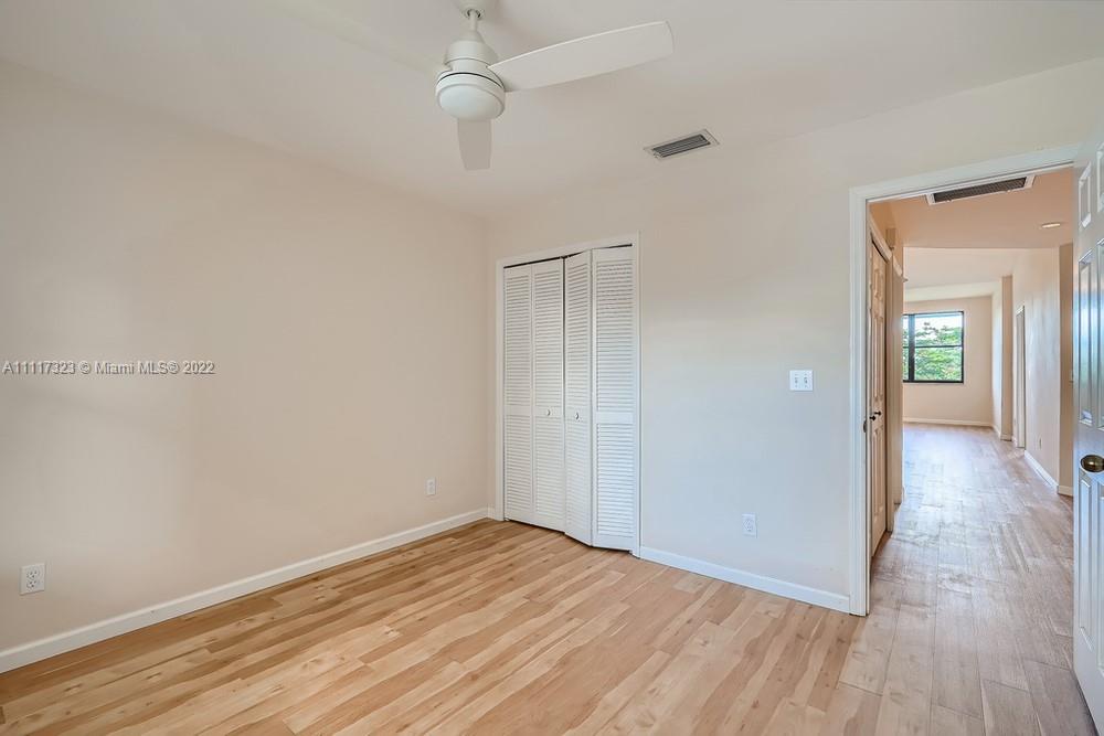 Hansons Landing Condo - Residential