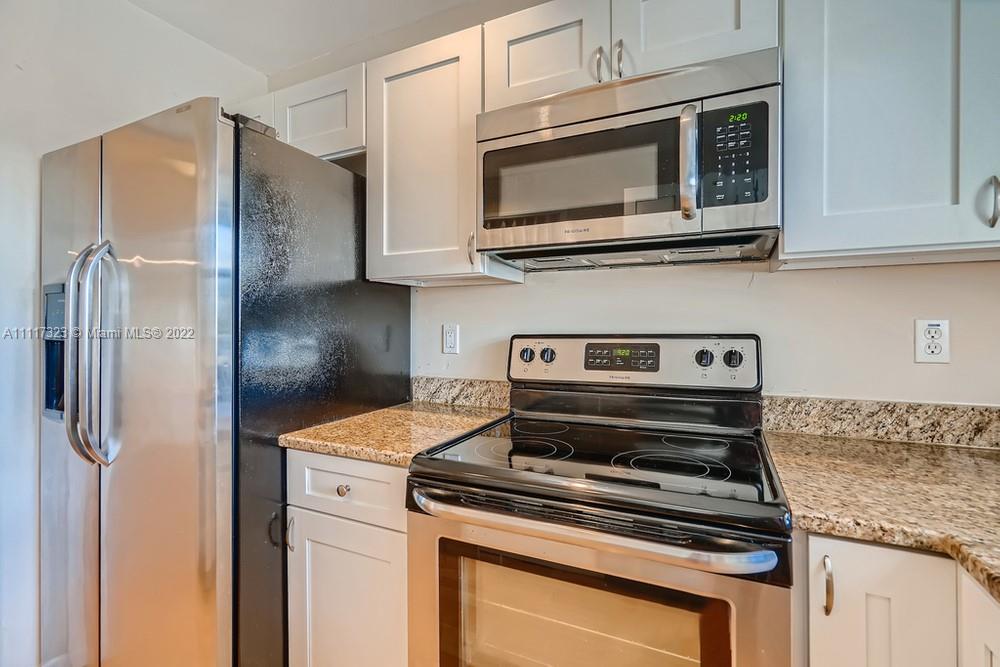 Hansons Landing Condo - Residential