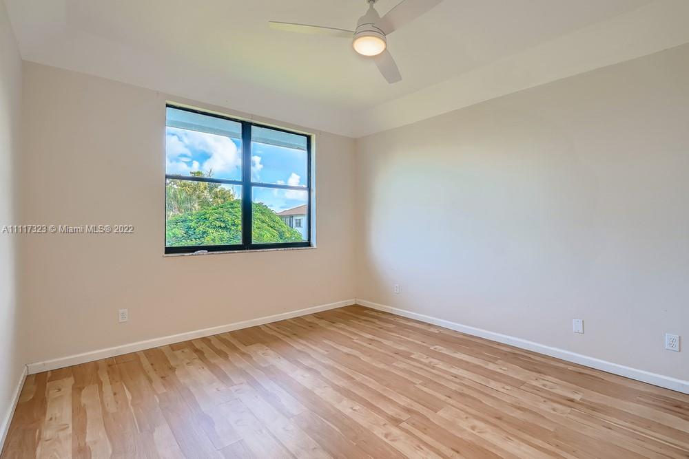 Hansons Landing Condo - Residential