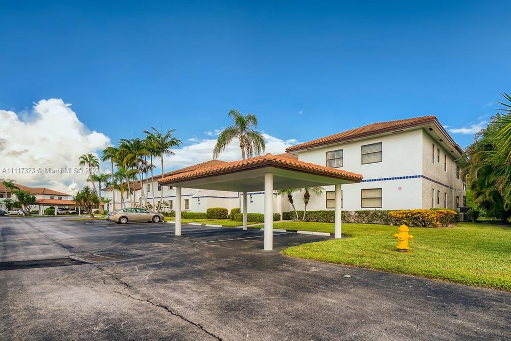 Hansons Landing Condo - Residential