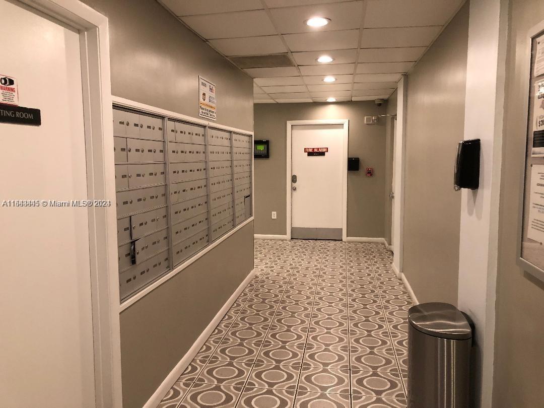 ADMIRAL TOWERS CONDO - Residential Lease