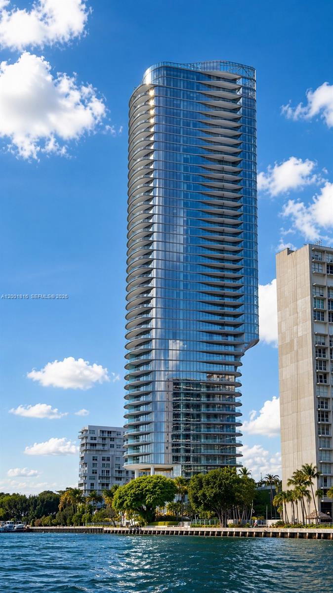 UNA Residences - Residential