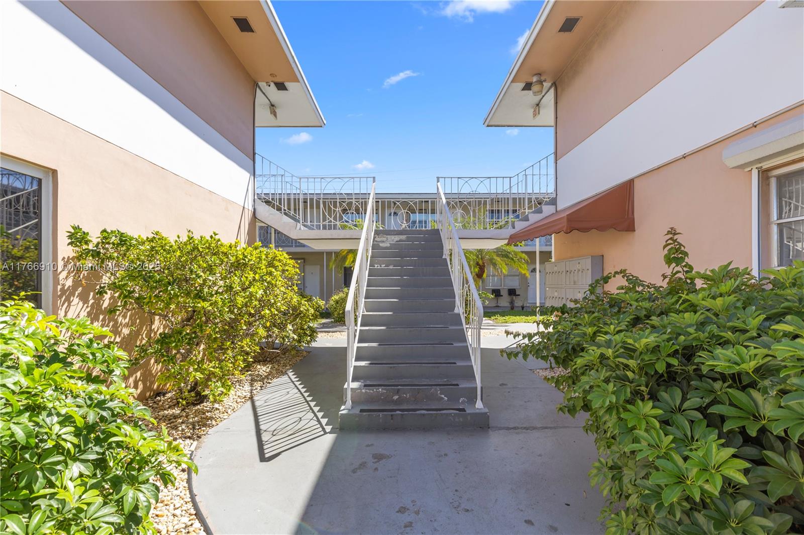 BONNIE VILLA APTS CO-OP - Residential Income