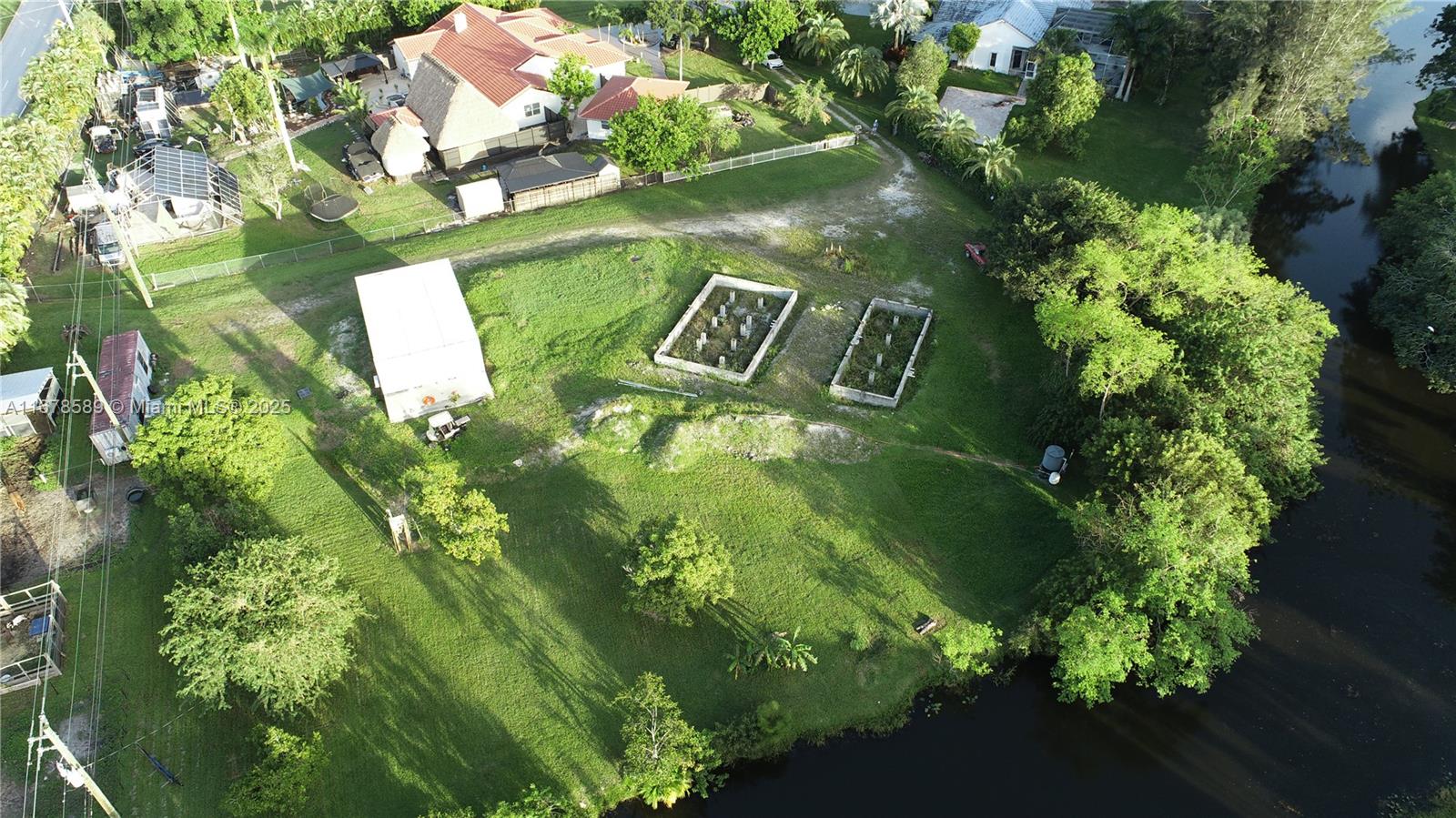 TRAILS OF EL RANCHO ACRES - Residential