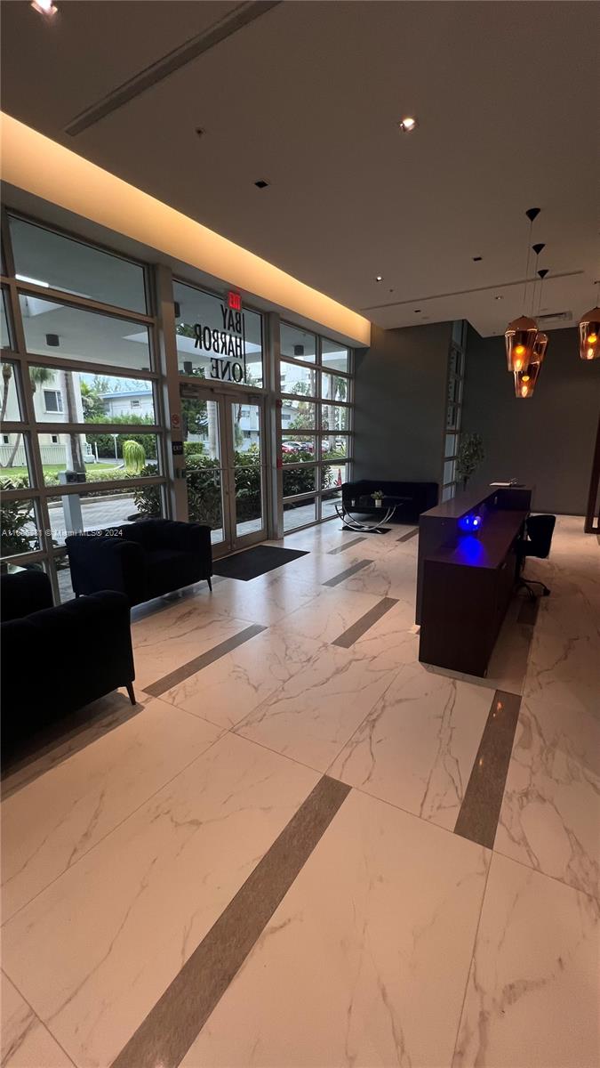 BAY HARBOR ONE CONDO - Residential Lease