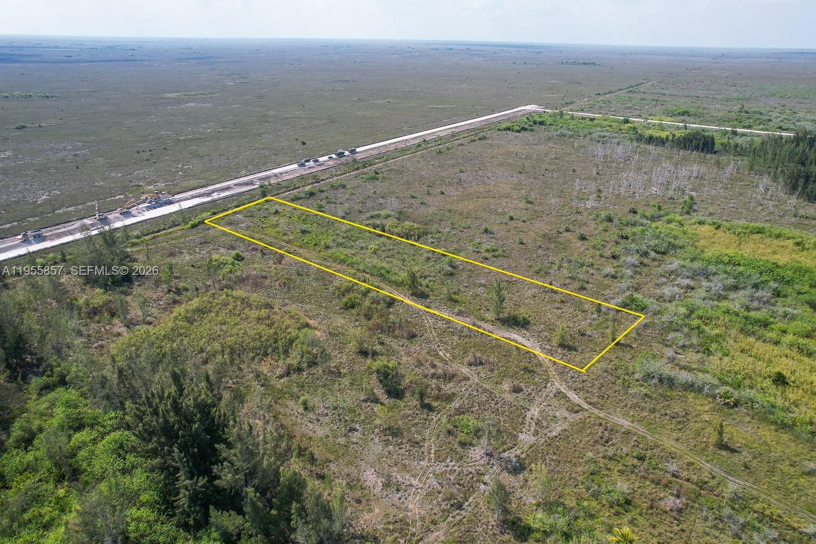 Great Investment lot. Beautiful rock base, directly on SW 197 avenue. 2.5 acre lot on the border with Everglades National Park and on the western side of the Everglades Seepage
Wall. Huge potential .
Property has limitations currently but it did have housing on the property in 2005.
The lot is just west of West Kendall, agricultural activity can be carried on with a Class 4 Permit from DERM. Parcel is just west of the seepage wall and the entire area is drying up
pretty fast