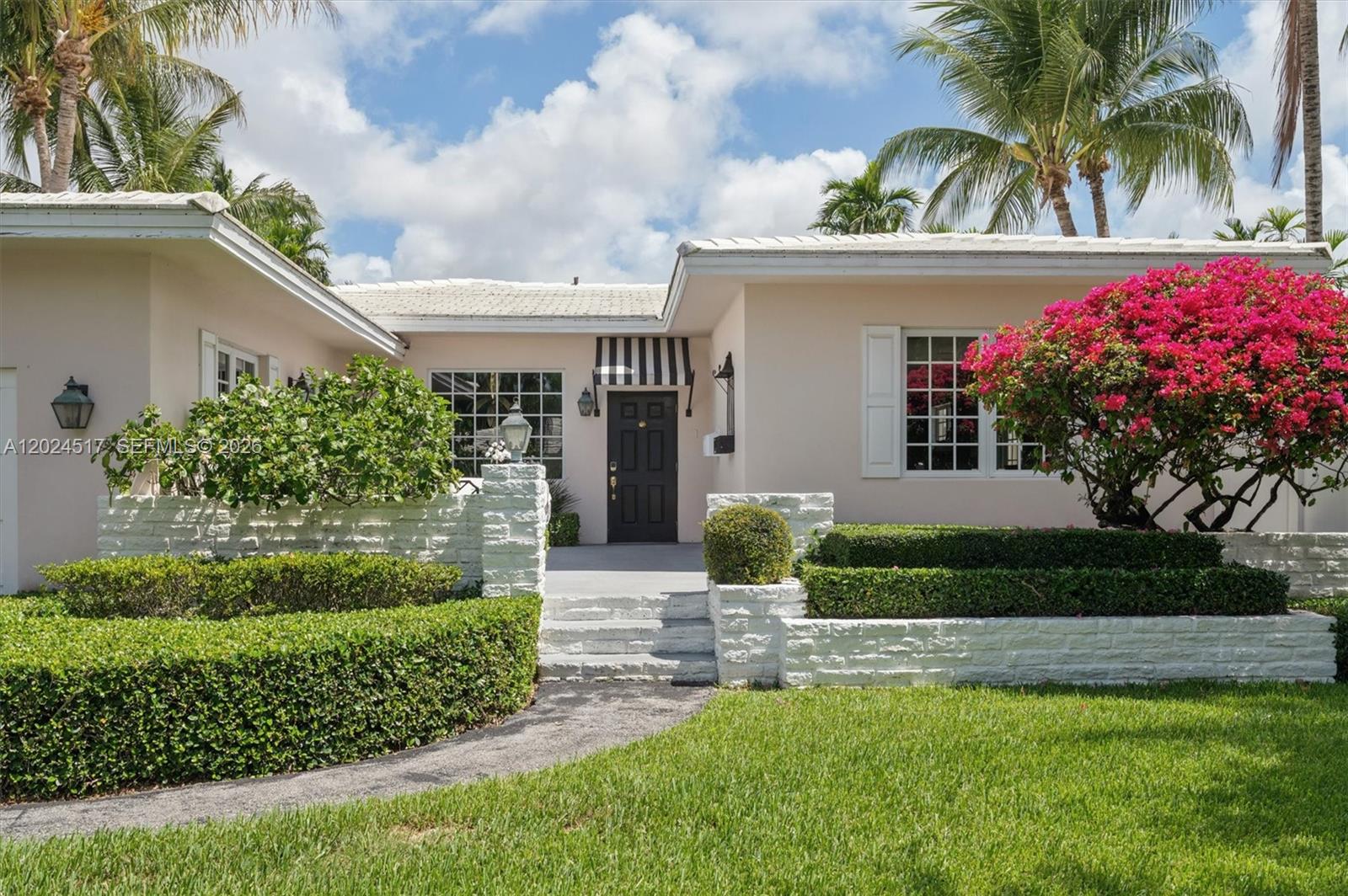 EARLETON SHORES - Residential
