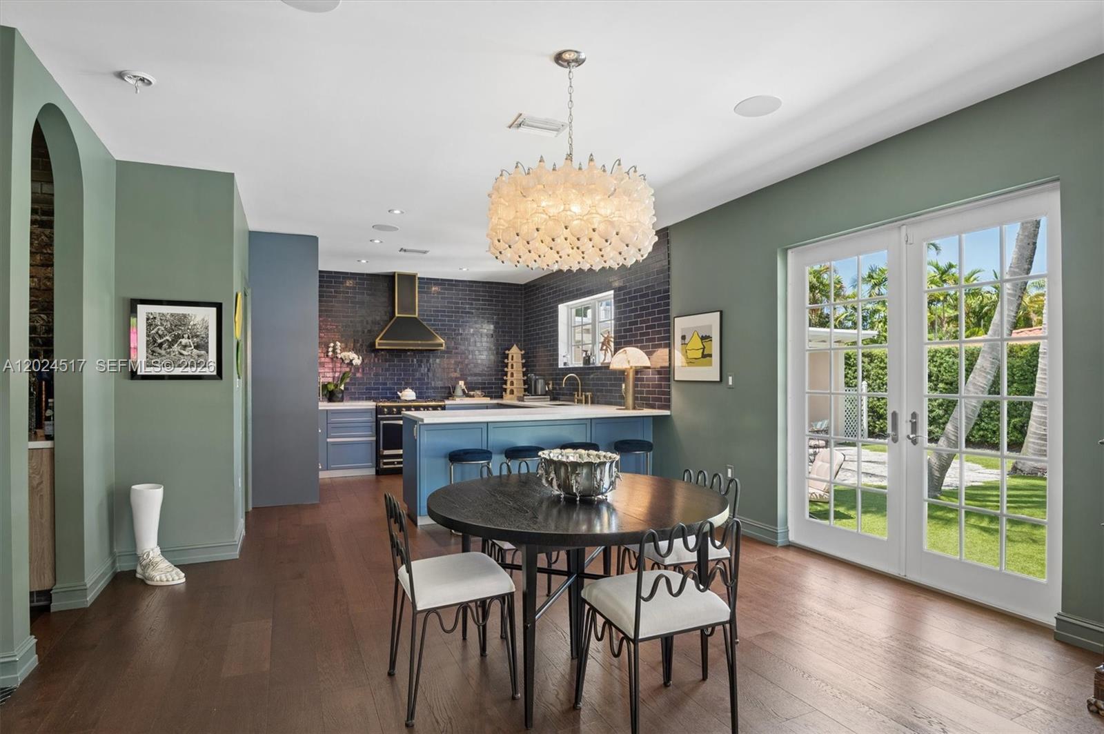EARLETON SHORES - Residential