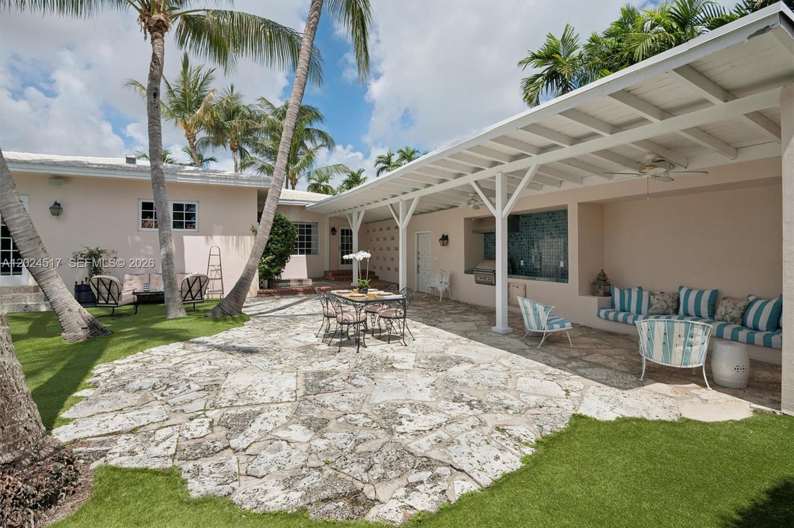 EARLETON SHORES - Residential