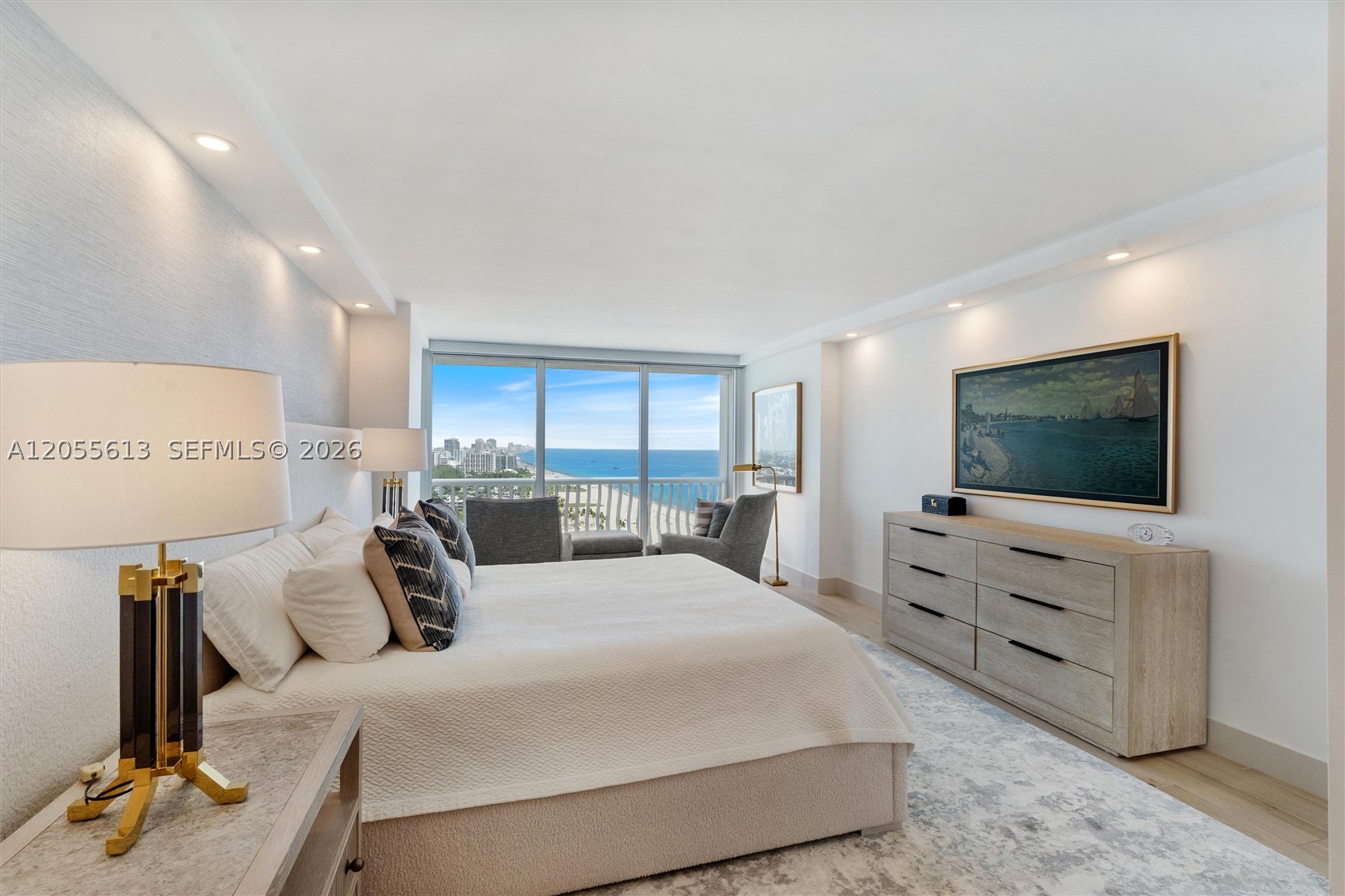 POINT OF AMERICAS - Residential