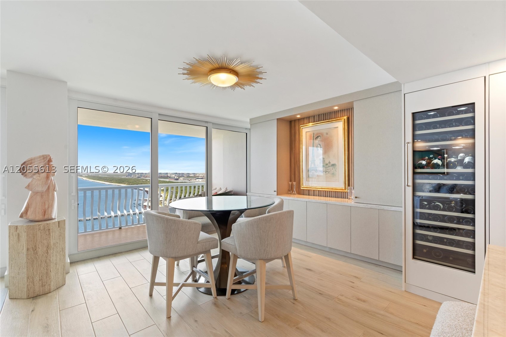 POINT OF AMERICAS - Residential