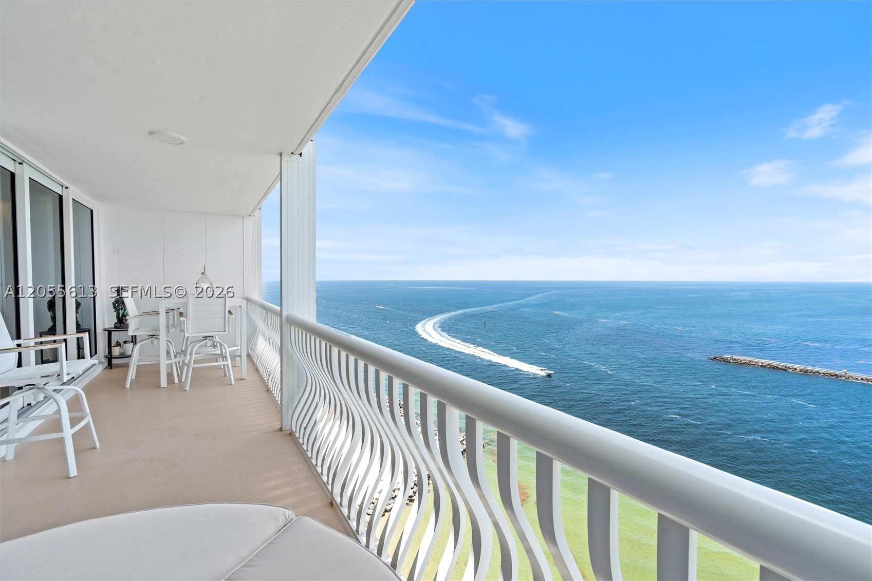POINT OF AMERICAS - Residential