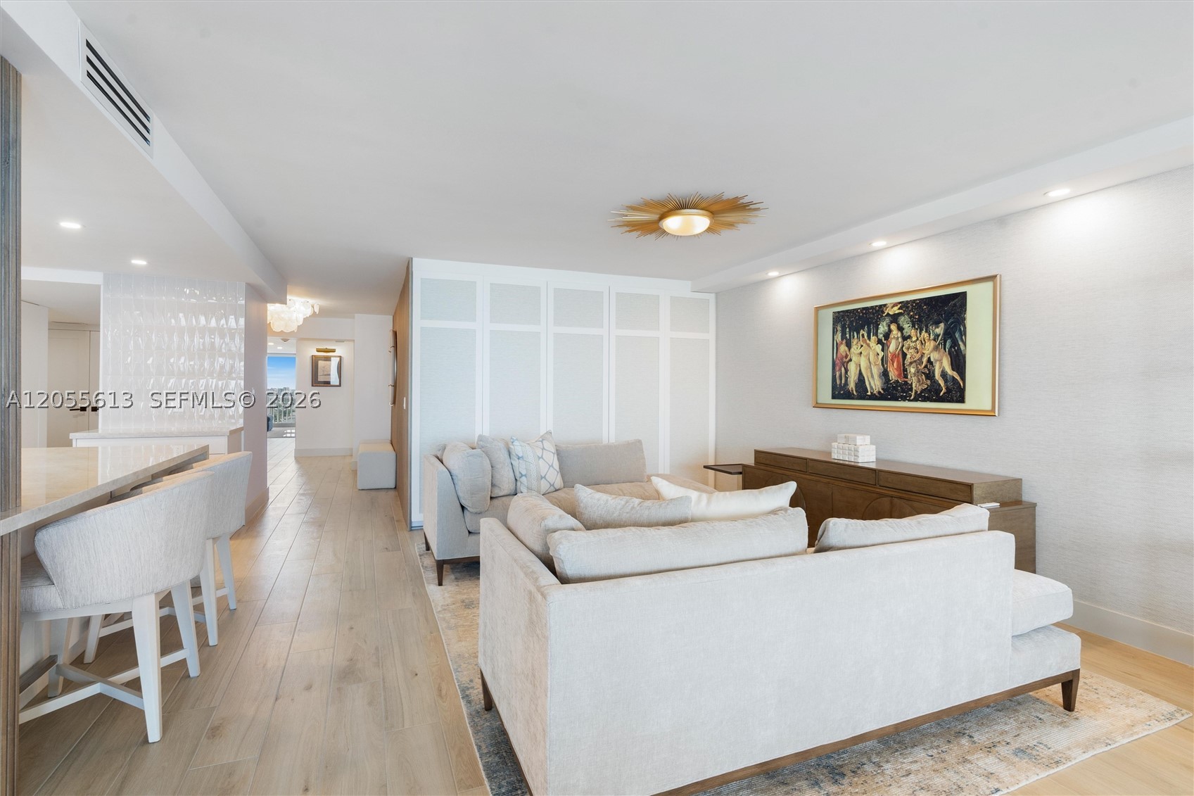 POINT OF AMERICAS - Residential