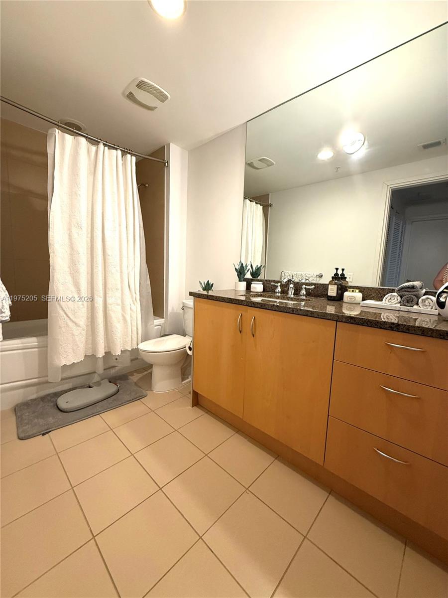 MET 1 CONDO - Residential
