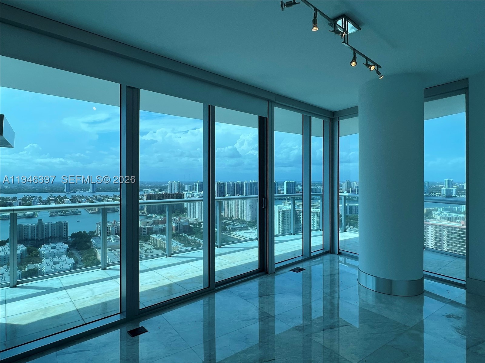 JADE BEACH CONDO - Residential