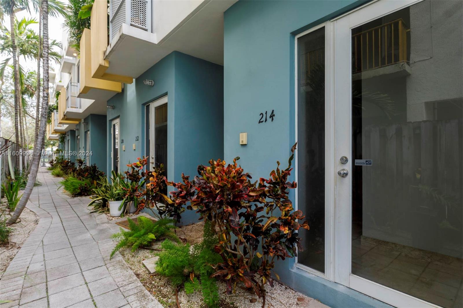 WASHINGTON CORNER CONDO - Residential Lease