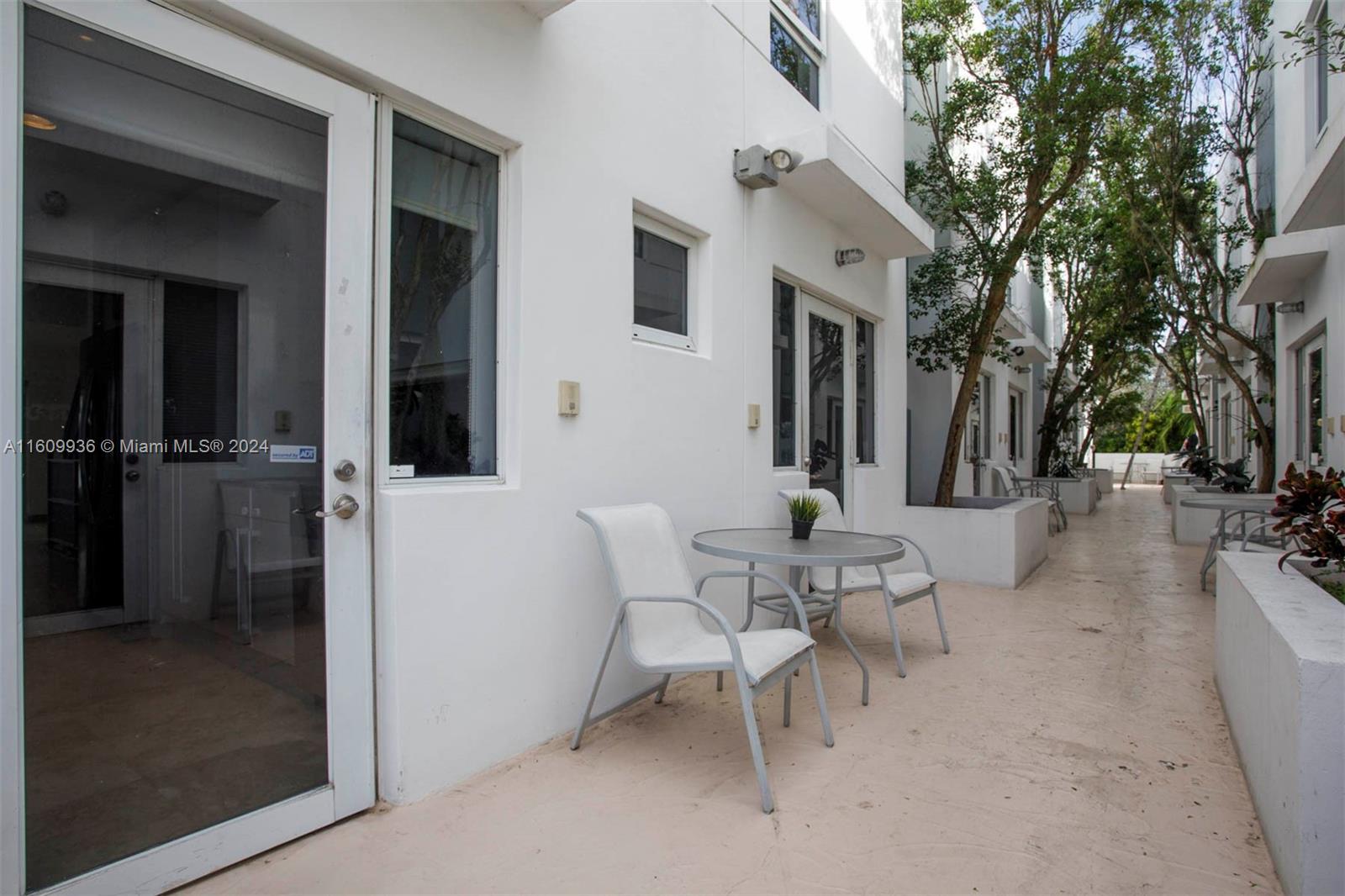 WASHINGTON CORNER CONDO - Residential Lease