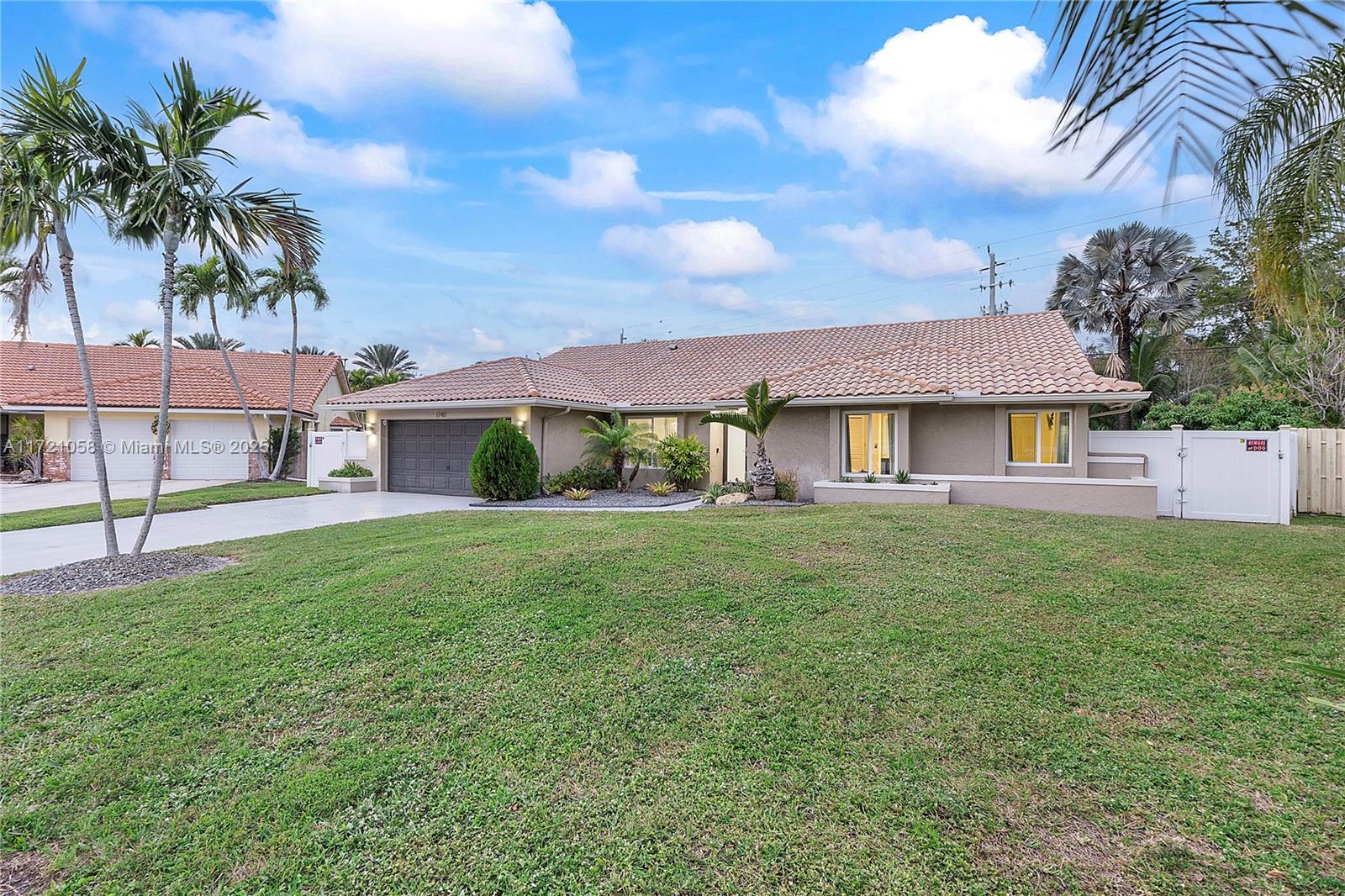 JACARANDA LAKES SECTION E - Residential