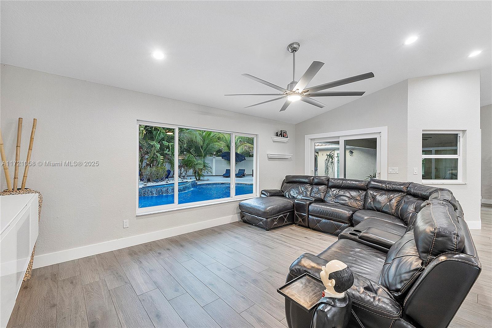 JACARANDA LAKES SECTION E - Residential