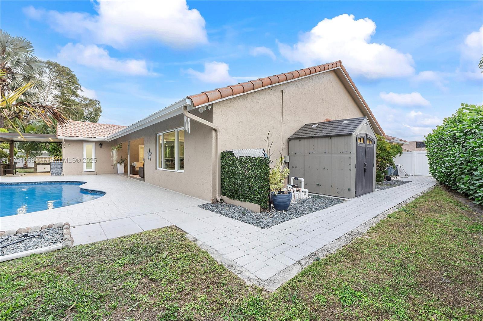 JACARANDA LAKES SECTION E - Residential