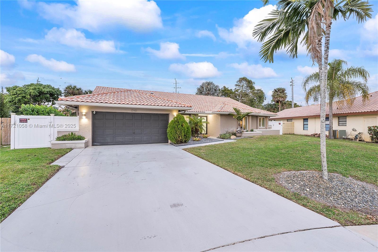 JACARANDA LAKES SECTION E - Residential
