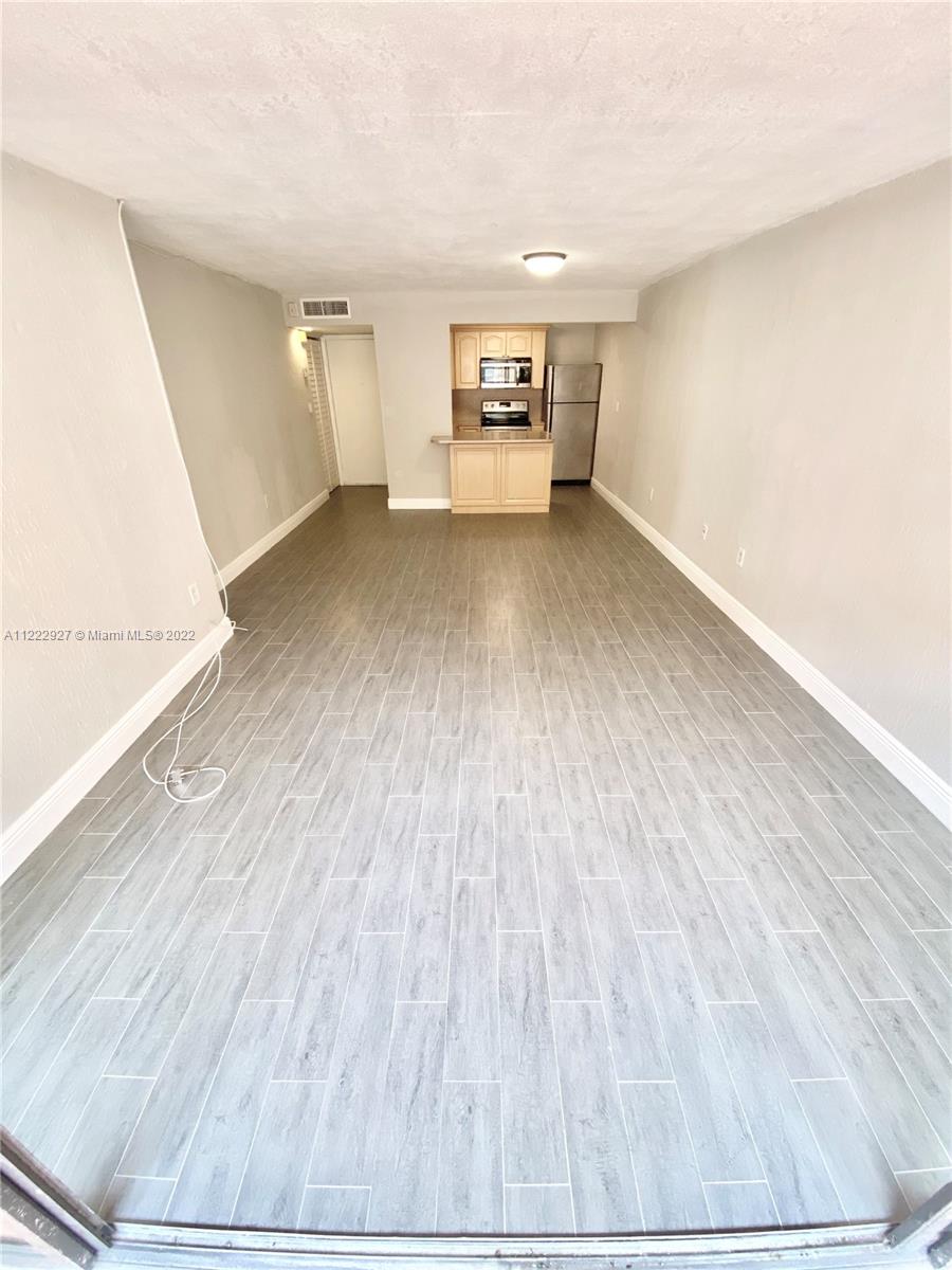 THE TERRACES CONDO PH II - Residential Lease