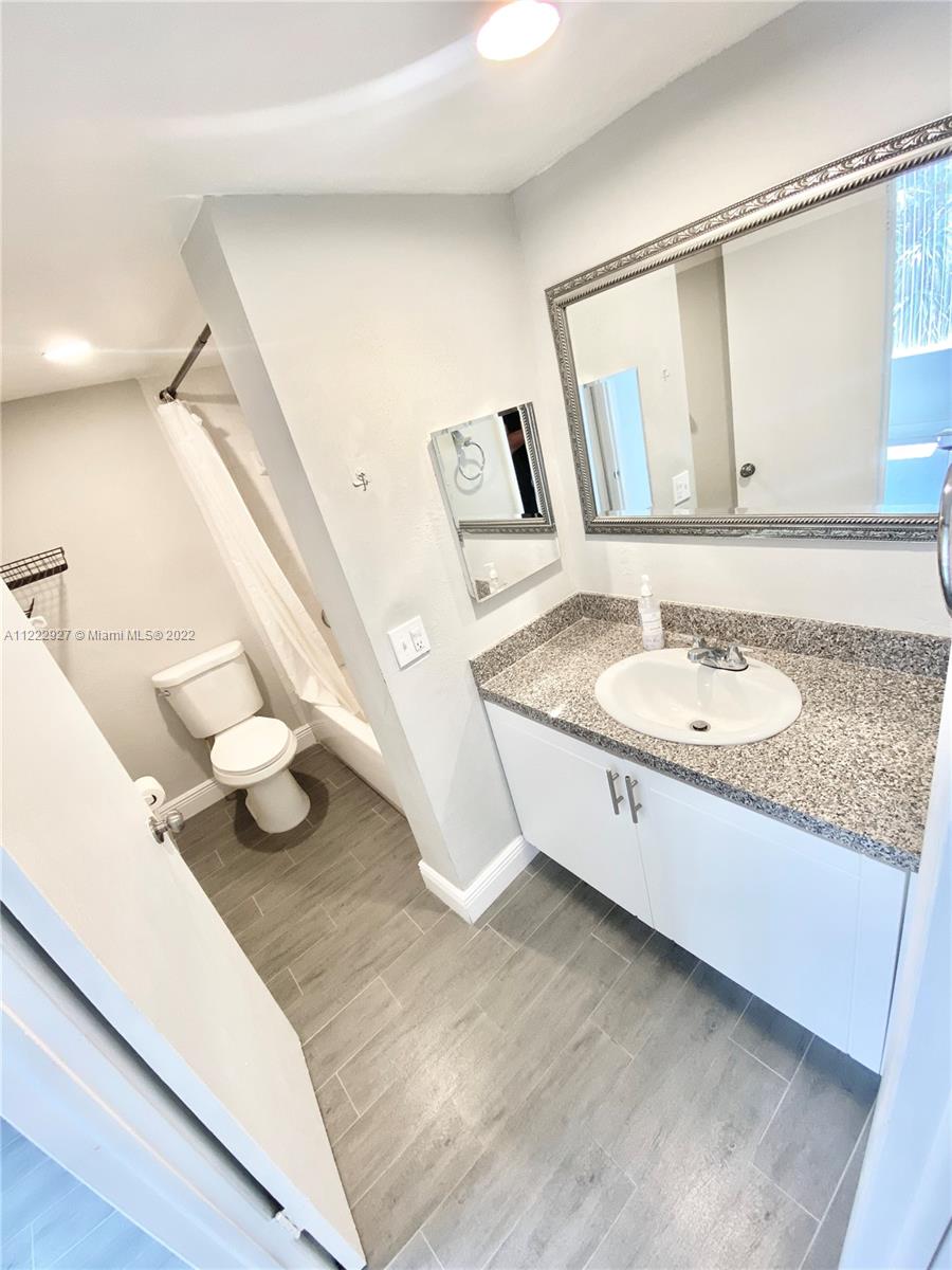 THE TERRACES CONDO PH II - Residential Lease