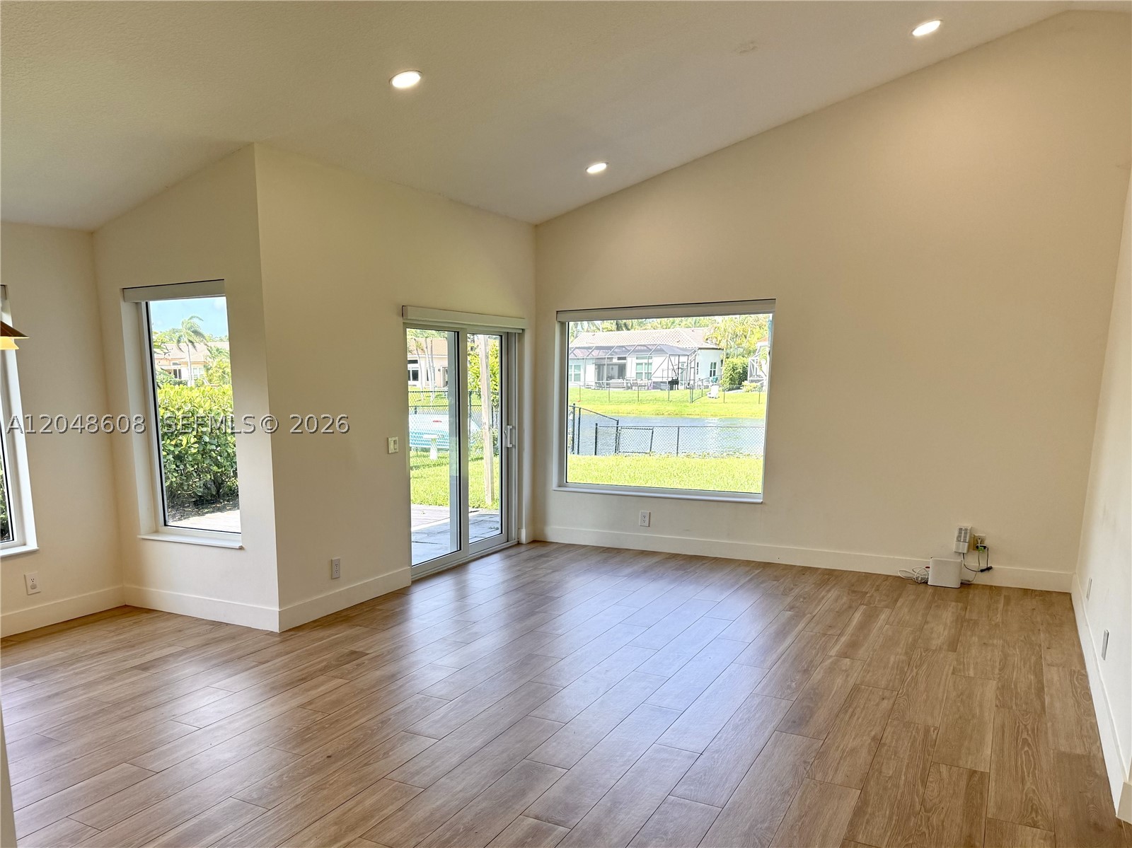 FOREST RIDGE CLUSTER HOME - Residential