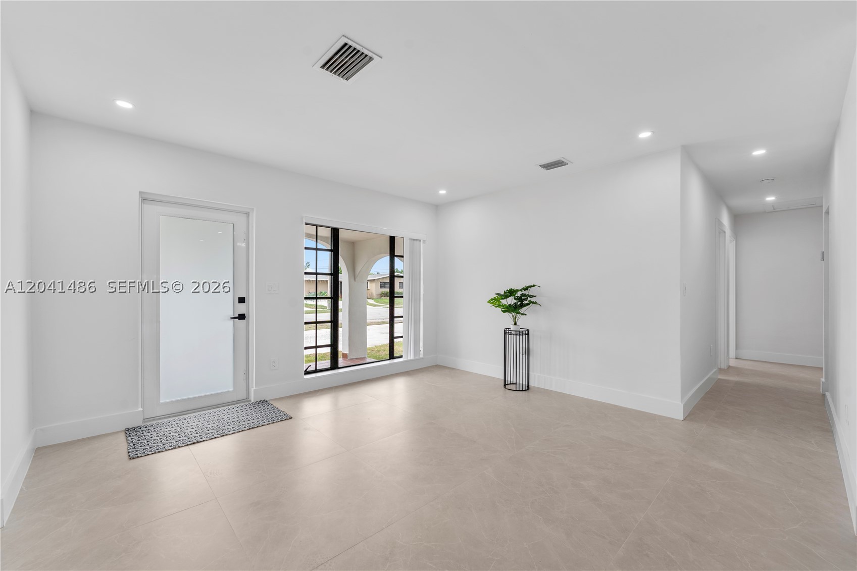 SO MIAMI HEIGHTS ADDN E - Residential