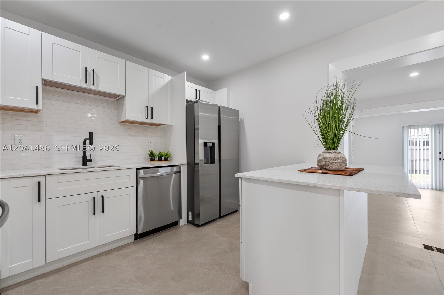 SO MIAMI HEIGHTS ADDN E - Residential