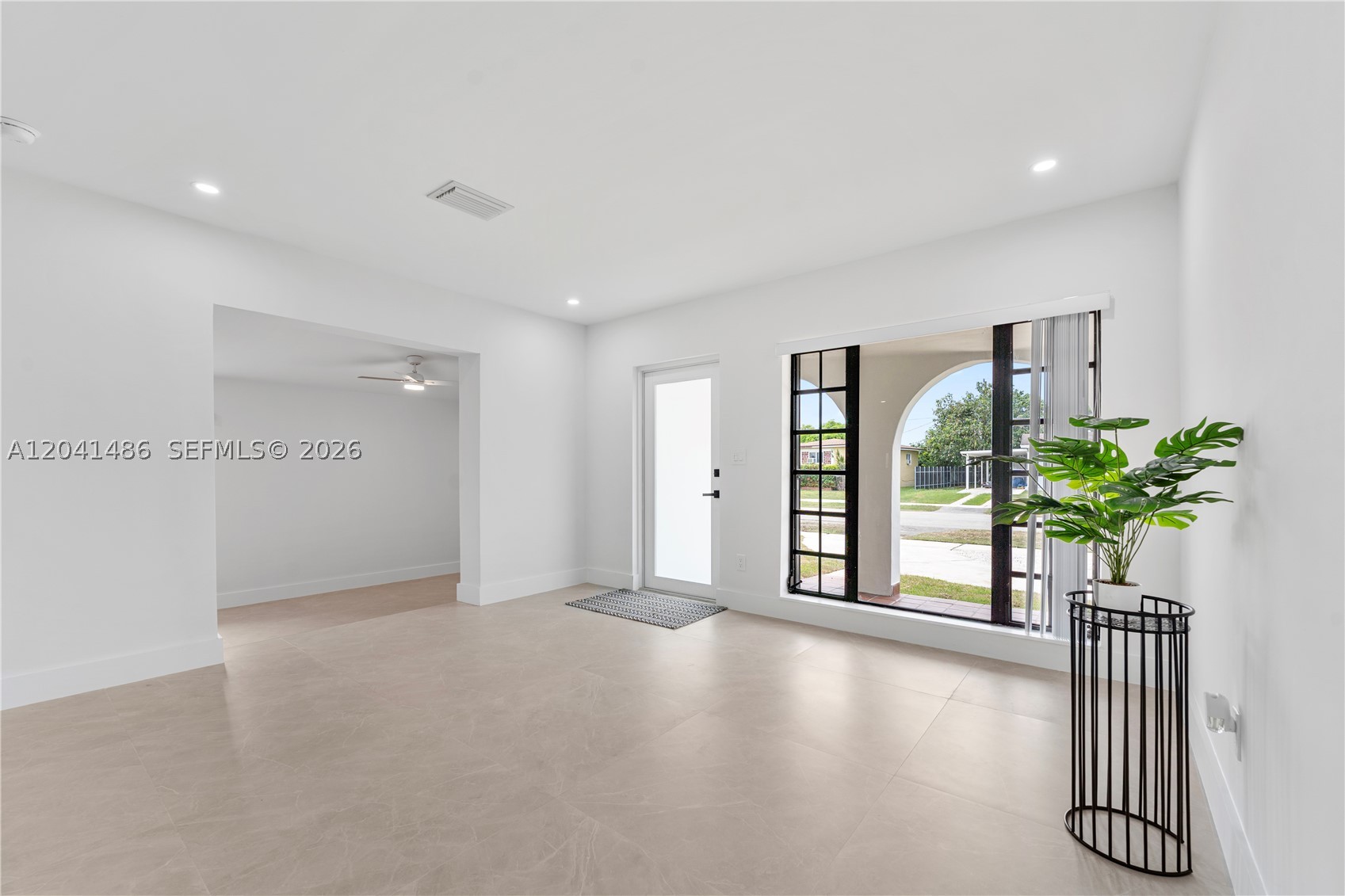 SO MIAMI HEIGHTS ADDN E - Residential