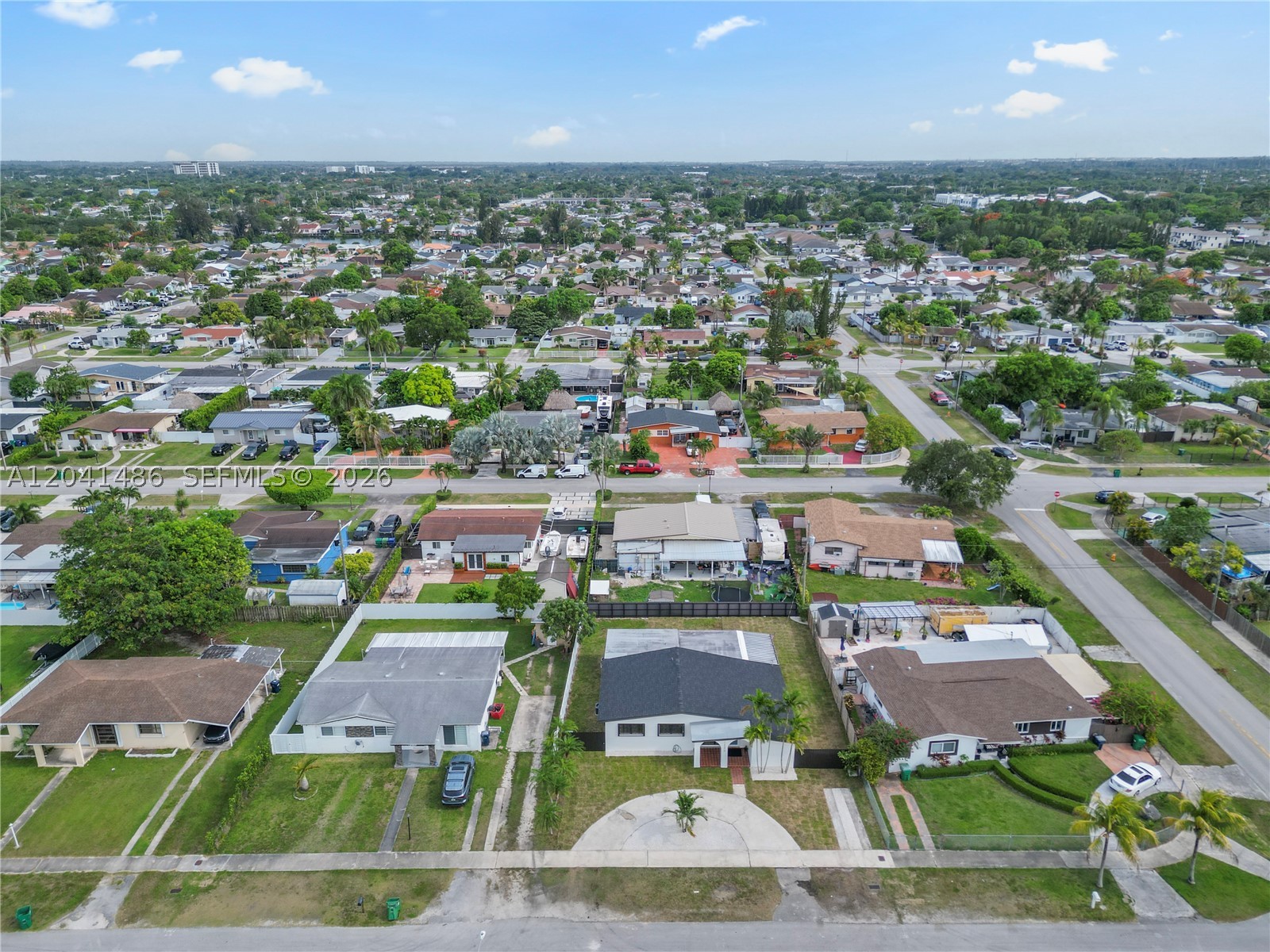 SO MIAMI HEIGHTS ADDN E - Residential