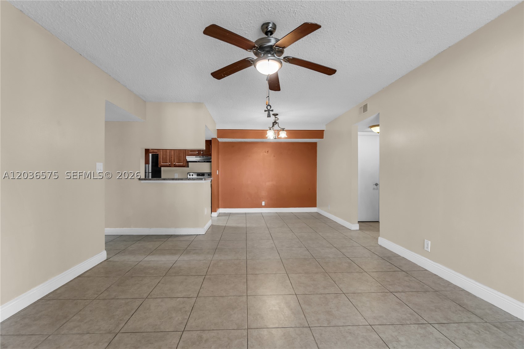 SUN VISTA GARDENS CONDO - Residential Lease